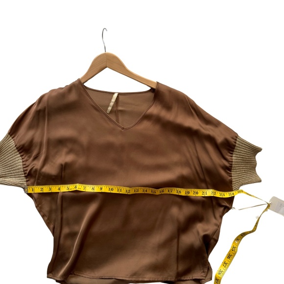 Drop Shoulder silky Copper Brown V-Neck Top/Blouse, NWT - Picture 9 of 13